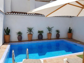 Private pool in Lecrin 30 min Granada/beach, Albuñuelas
